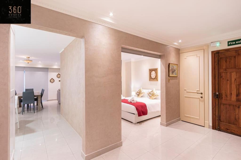 One Of A Kind, Seafront Property In St Georges Bay By 360 Estates Saint Julian's Екстериор снимка