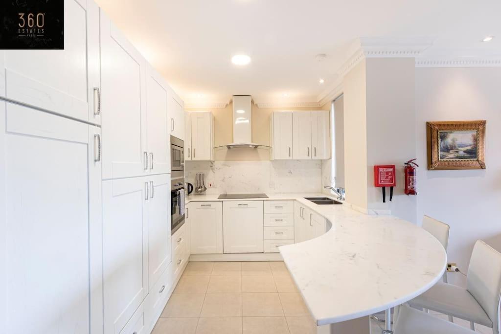 One Of A Kind, Seafront Property In St Georges Bay By 360 Estates Saint Julian's Екстериор снимка